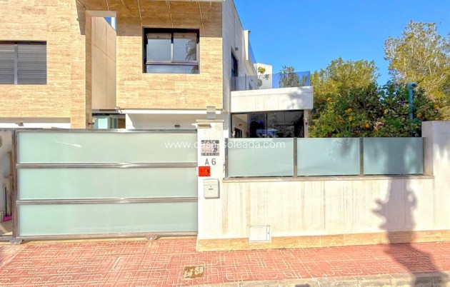 Wiederverkauf - Villa - Orihuela Costa - Costa Blanca