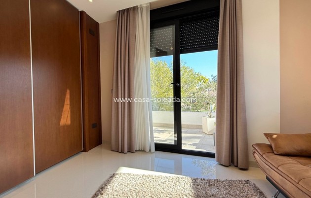Wiederverkauf - Villa - Orihuela Costa - Costa Blanca