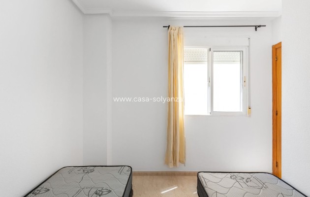 Resale - Apartment / flat - Torrevieja - Costa Blanca