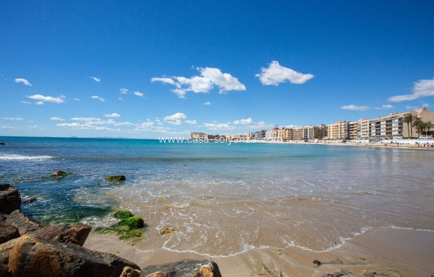 Resale - Apartment / flat - Torrevieja - Costa Blanca