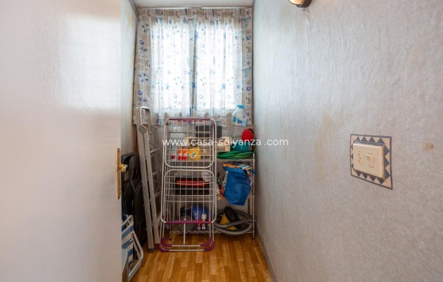 Resale - Apartment / flat - Torrevieja - Costa Blanca