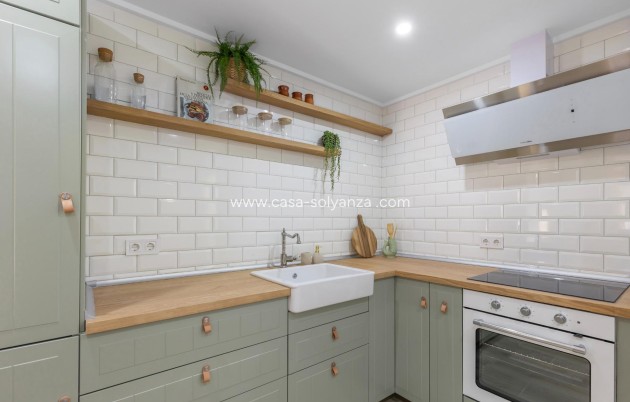 Resale - Apartment / flat - Torrevieja - Costa Blanca