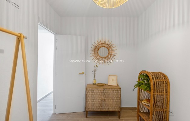 Resale - Apartment / flat - Torrevieja - Costa Blanca