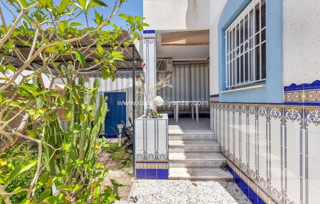 Resale - Bungalow - Torrevieja - Costa Blanca