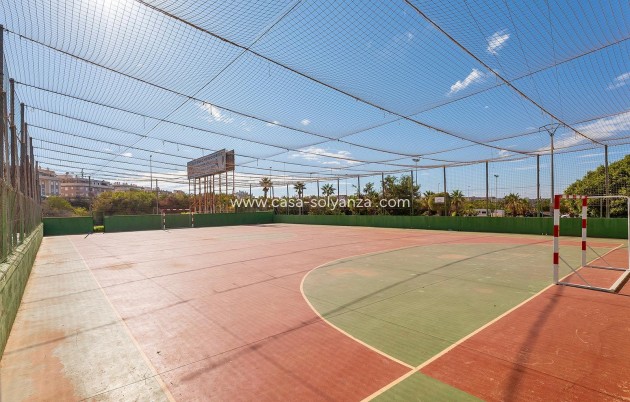 Resale - Bungalow - Torrevieja - Costa Blanca