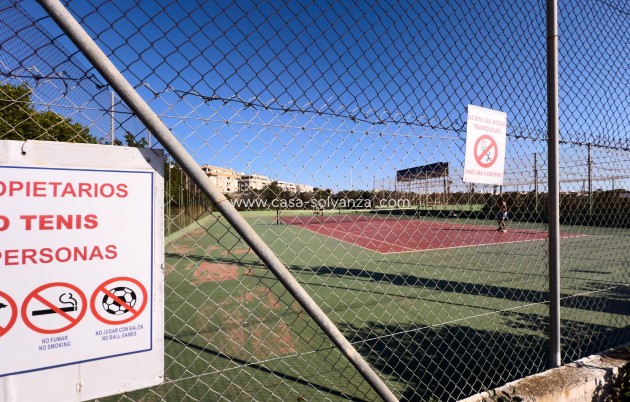 Resale - Bungalow - Torrevieja - Costa Blanca