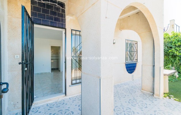 Resale - Villa - Torrevieja - Costa Blanca