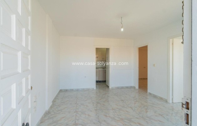 Resale - Villa - Torrevieja - Costa Blanca