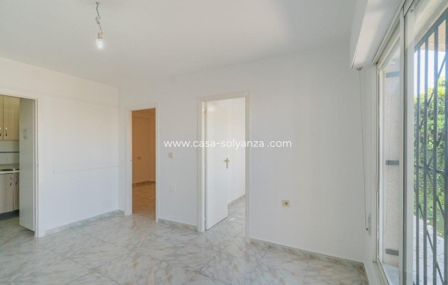 Resale - Villa - Torrevieja - Costa Blanca