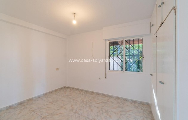 Resale - Villa - Torrevieja - Costa Blanca