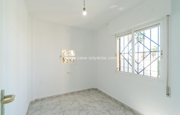 Resale - Villa - Torrevieja - Costa Blanca