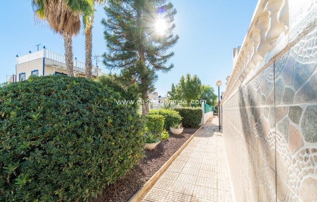 Resale - Villa - Torrevieja - Costa Blanca