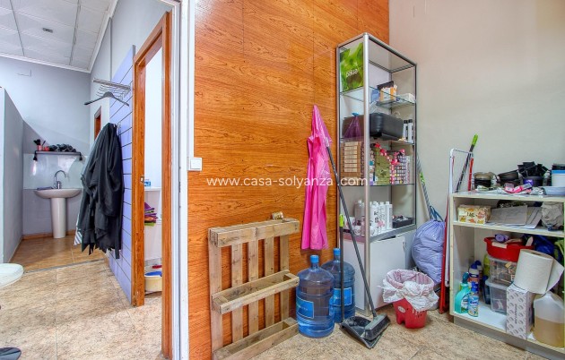 Resale - Commercial - Torrevieja - Costa Blanca