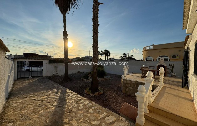 Resale - Villa - Torrevieja - Costa Blanca