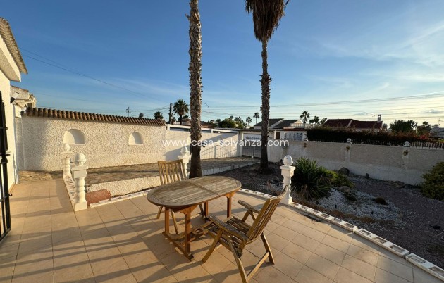 Resale - Villa - Torrevieja - Costa Blanca