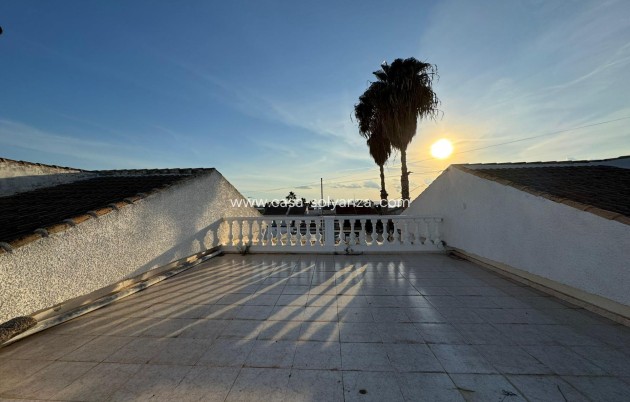 Resale - Villa - Torrevieja - Costa Blanca