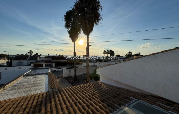 Resale - Villa - Torrevieja - Costa Blanca