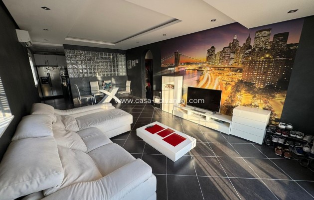 Resale - Villa - Torrevieja - Costa Blanca