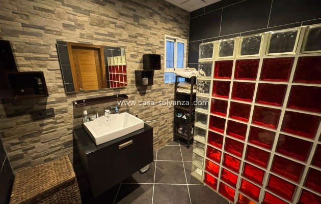 Resale - Villa - Torrevieja - Costa Blanca