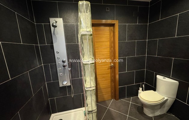 Resale - Villa - Torrevieja - Costa Blanca