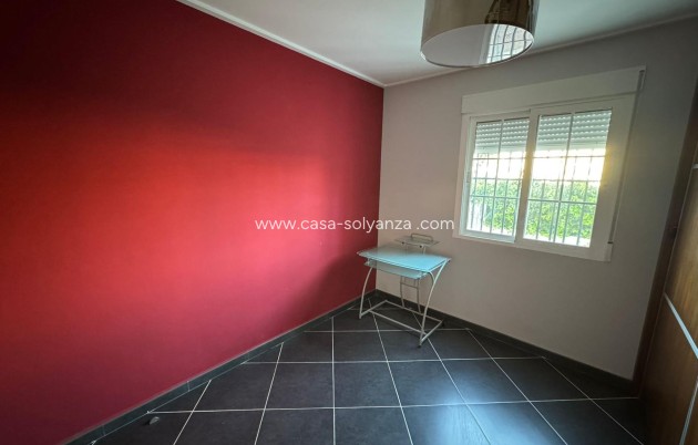 Resale - Villa - Torrevieja - Costa Blanca