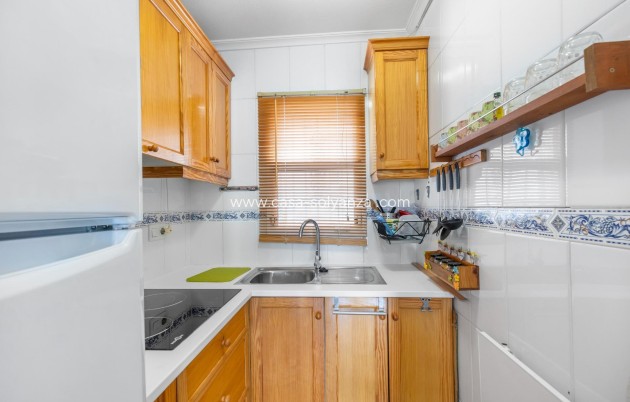 Resale - Bungalow - Orihuela Costa - Costa Blanca