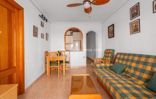 Resale - Apartment / flat - Torrevieja - Costa Blanca