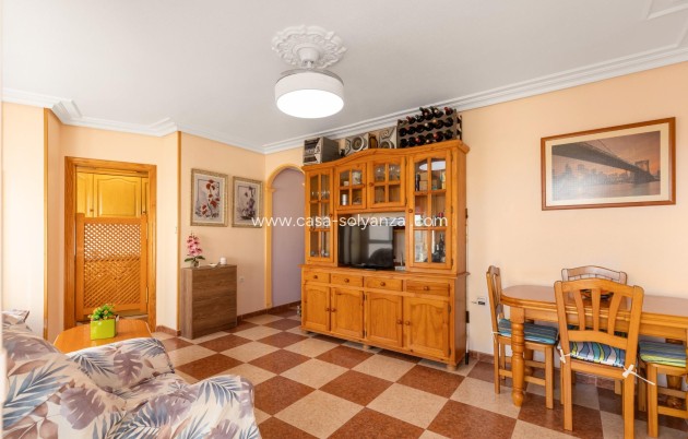 Resale - Apartment / flat - Torrevieja - Costa Blanca