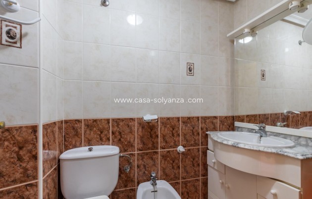Resale - Apartment / flat - Torrevieja - Costa Blanca