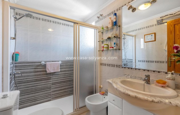 Resale - Bungalow - Torrevieja - Costa Blanca