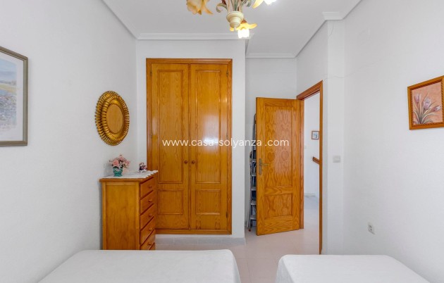Resale - Bungalow - Torrevieja - Costa Blanca