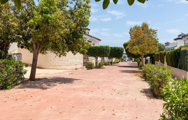 Resale - Bungalow - Torrevieja - Costa Blanca