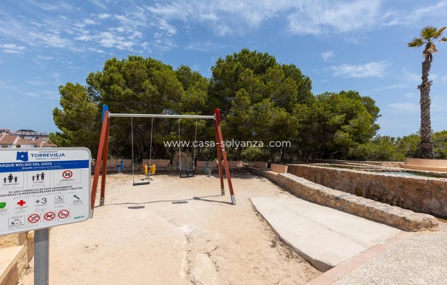 Resale - Bungalow - Torrevieja - Costa Blanca