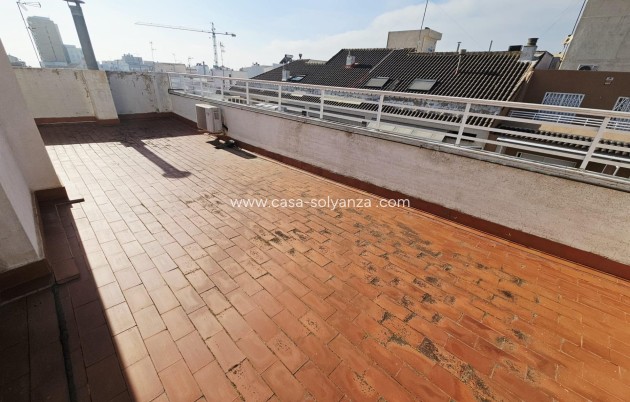 Resale - Apartment / flat - Torrevieja - Estacion Autobuses