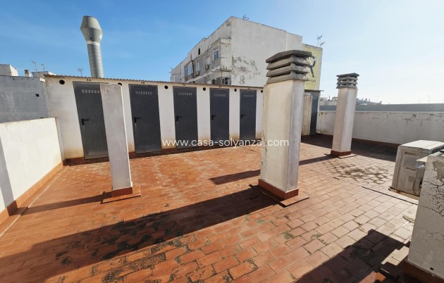 Resale - Apartment / flat - Torrevieja - Estacion Autobuses