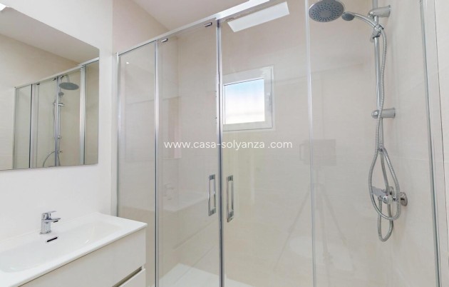 Wiederverkauf - Bungalow - Orihuela Costa