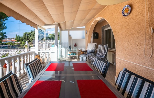 Resale - Villa - Torrevieja - Calas Blancas