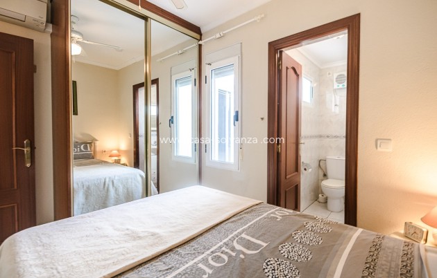 Resale - Villa - Torrevieja - Calas Blancas