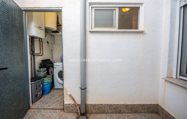 Resale - Villa - Torrevieja - Calas Blancas