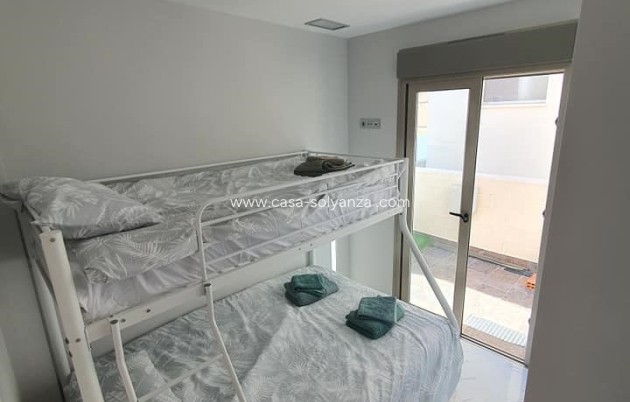 Resale - Villa - Orihuela Costa - Villamartín