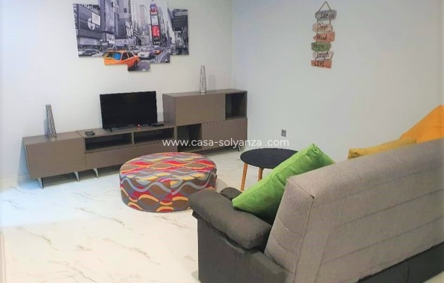 Resale - Villa - Orihuela Costa - Villamartín