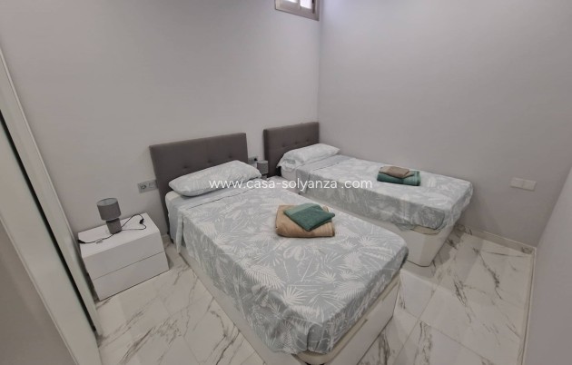 Resale - Villa - Orihuela Costa - Villamartín