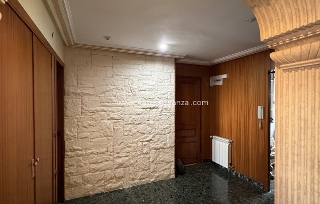 Revente - Appartement - Onil - Costa Blanca