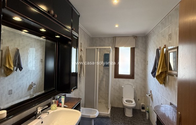 Revente - Appartement - Onil - Costa Blanca