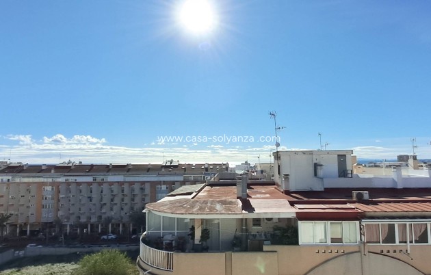 Reventa - Apartamento / piso - Torrevieja - Playa del Cura