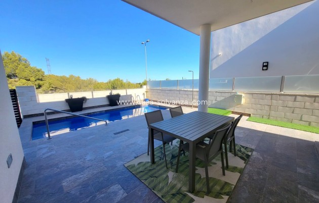 Resale - Villa - Orihuela Costa - Pau 26
