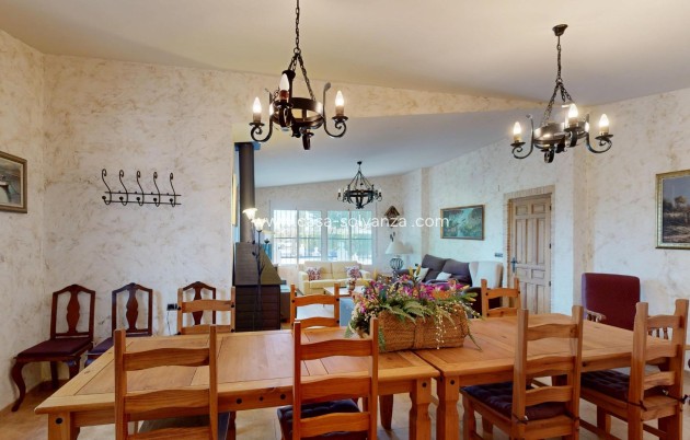 Wiederverkauf - Villa - Orihuela