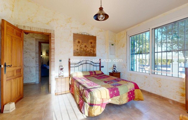 Wiederverkauf - Villa - Orihuela