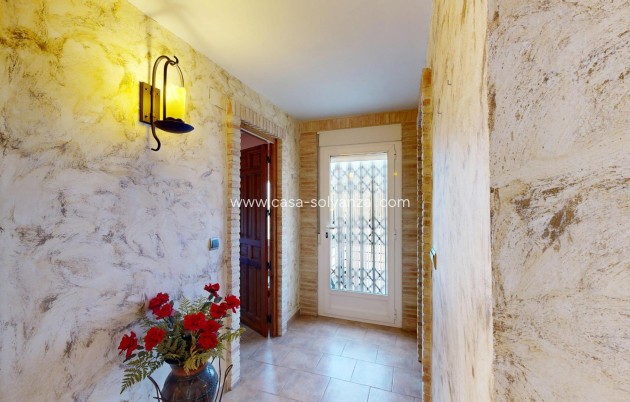 Wiederverkauf - Villa - Orihuela