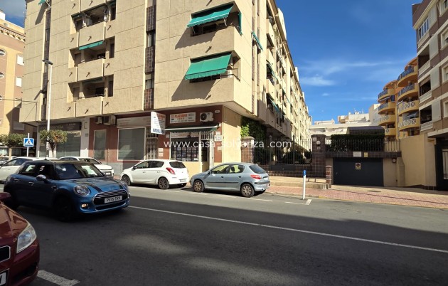 Reventa - Apartamento / piso - Torrevieja